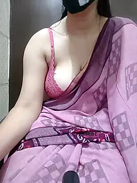 Snapshot of Nisha_candy chatting on 12.11.24 Nisha candy online show from 12.11.24