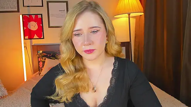 Lav Tender online show from 02.17.26