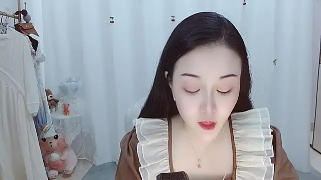 Angel-C online show from 11.28.25