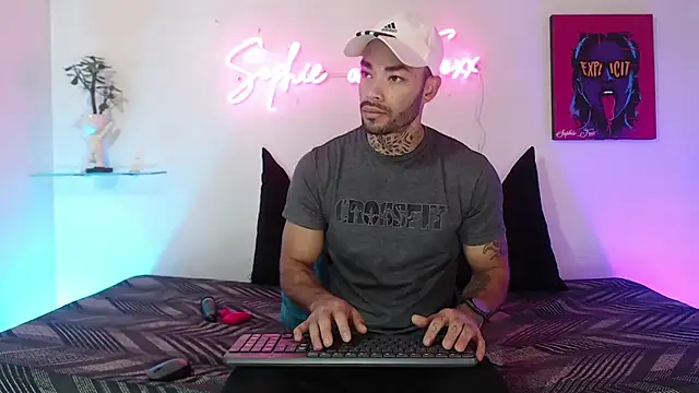 SophieFoxx17 online show from 02.02.26