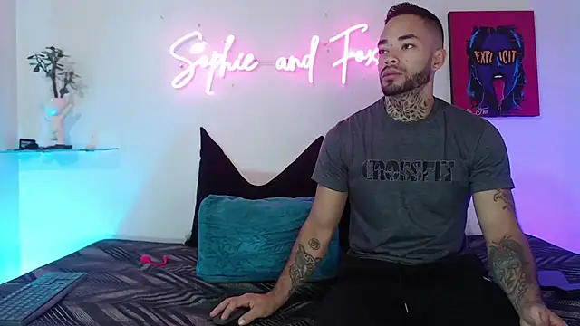 SophieFoxx17 online show from 03.06.26