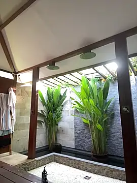 Snapshot of ozzy_jah chatting on 03.10.26 ozzy jah online show from 03.10.26