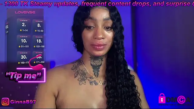 Snapshot of GinnaBolton chatting on 09.13.25 GinnaBolton online show from 09.13.25