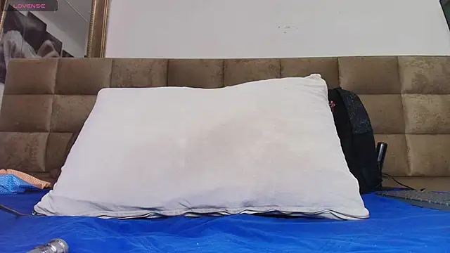 britanyy  online show from 01.15.25