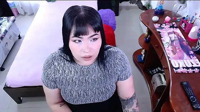 lufek23 online show from 12.13.24