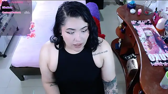 lufek23 online show from 12.15.24