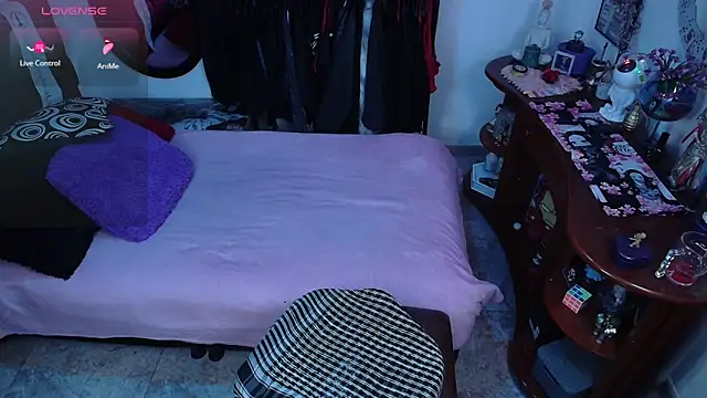 lufek23 online show from 03.25.26