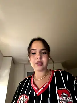 TheCinderella online show from 10.10.25