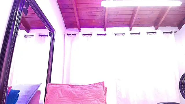 danna berlin  online show from 01.29.25