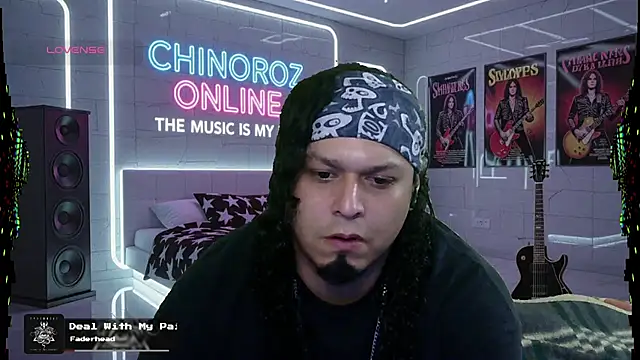 Snapshot of chino_roz chatting on 10.04.25 chino roz online show from 10.04.25