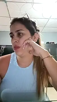 Latina sexy1 online show from 02.03.25