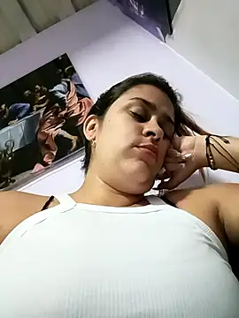 Snapshot of Latina_sexy1 chatting on 11.12.25 Latina sexy1 online show from 11.12.25