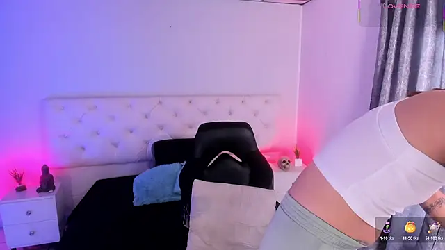 Aron cruz online show from 10.20.25