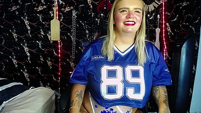 mia boobs hot online show from 09.29.25