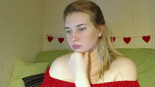 mmmPinUpGirl online show from 03.22.26