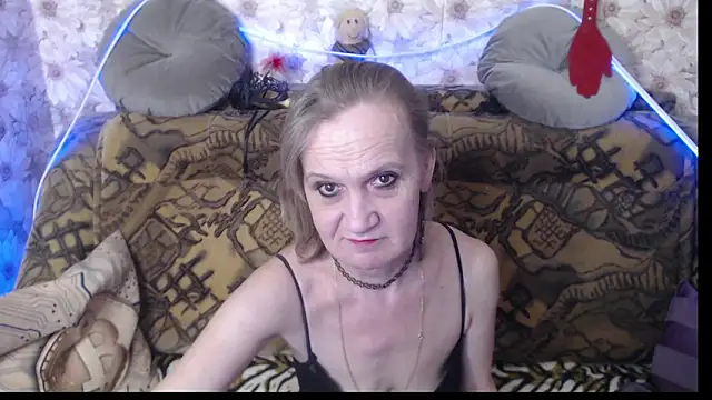 MissBekker online show from 12.10.24