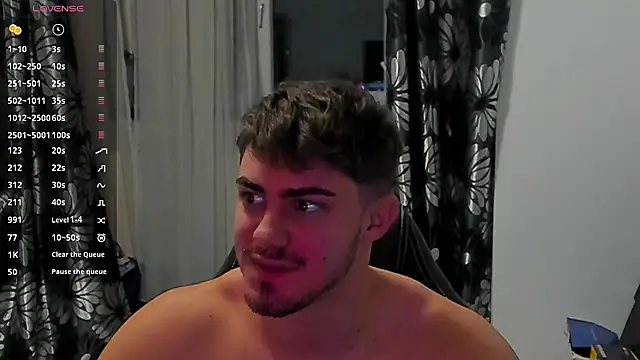 Snapshot of WilsonJules chatting on 11.15.25 WilsonJules online show from 11.15.25