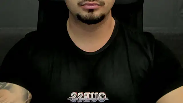 Snapshot of TonyWilcox chatting on 01.16.25 TonyWilcox online show from 01.16.25