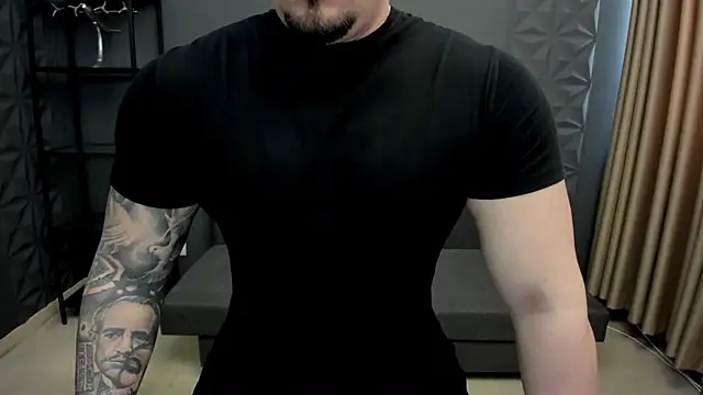 Snapshot of TonyWilcox chatting on 02.20.25 TonyWilcox online show from 02.20.25