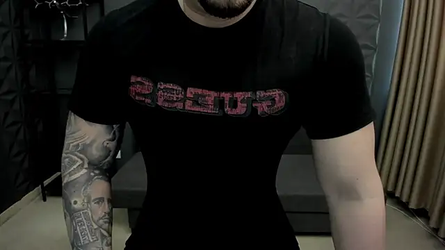 Snapshot of TonyWilcox chatting on 02.23.25 TonyWilcox online show from 02.23.25