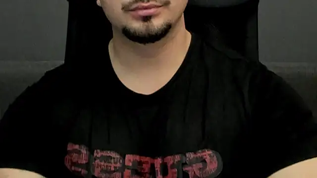 Snapshot of TonyWilcox chatting on 02.28.25 TonyWilcox online show from 02.28.25