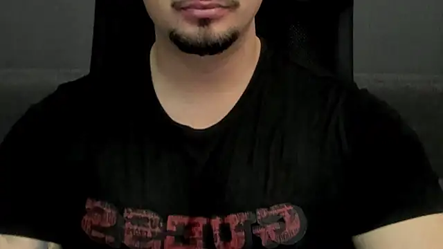 Snapshot of TonyWilcox chatting on 03.02.25 TonyWilcox online show from 03.02.25