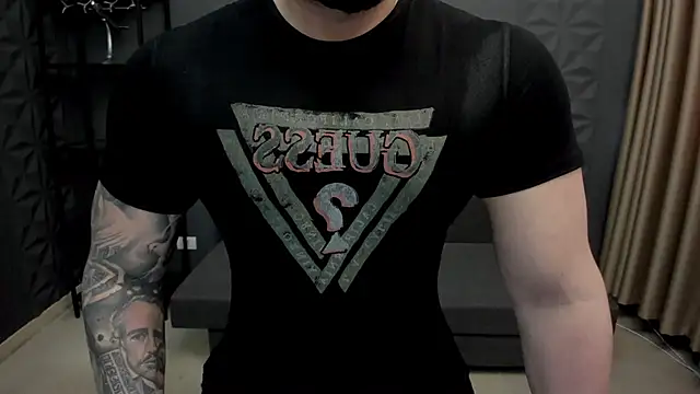 Snapshot of TonyWilcox chatting on 03.06.25 TonyWilcox online show from 03.06.25