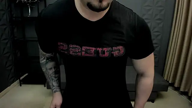 Snapshot of TonyWilcox chatting on 03.07.25 TonyWilcox online show from 03.07.25