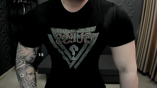 Snapshot of TonyWilcox chatting on 03.15.25 TonyWilcox online show from 03.15.25