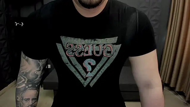 Snapshot of TonyWilcox chatting on 03.18.25 TonyWilcox online show from 03.18.25