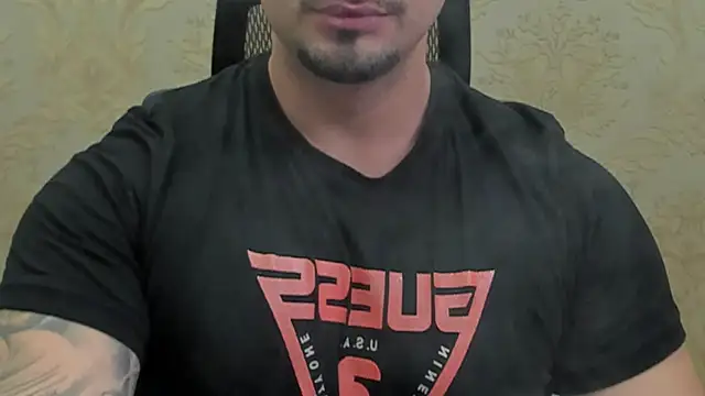 Snapshot of TonyWilcox chatting on 09.29.25 TonyWilcox online show from 09.29.25