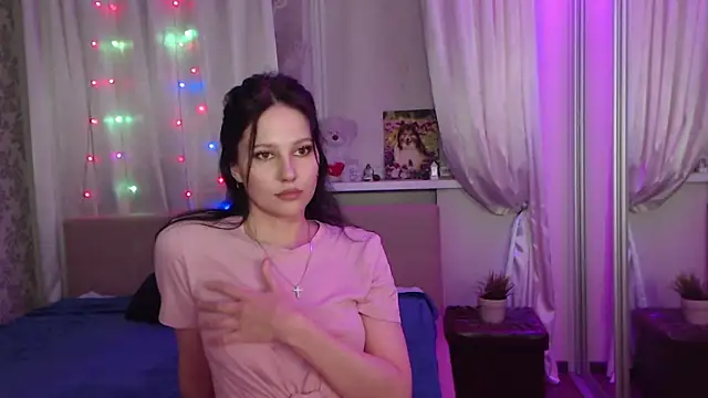 Snapshot of Zlata888 chatting on 03.26.26 Zlata888 online show from 03.26.26