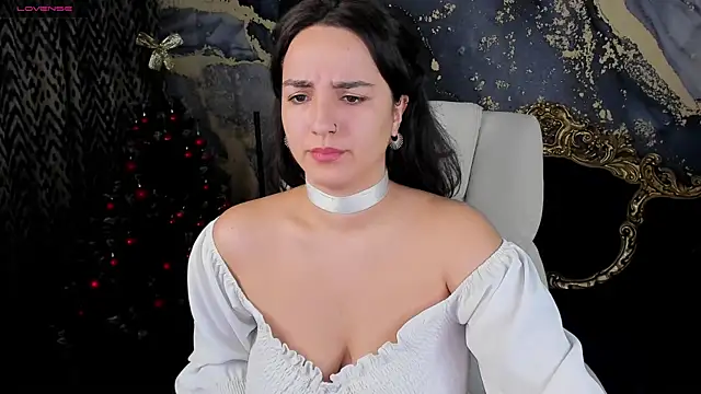 Daphne Moss online show from 01.09.25