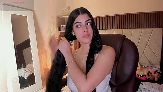  Niah  online show from 10.13.25