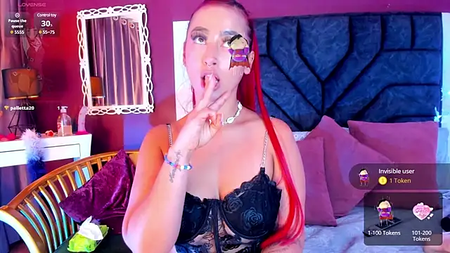 Mia-Bloom online show from 12.23.24