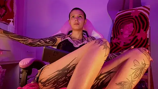 goddess vee  online show from 03.18.26