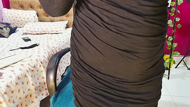 Naughty nightz online show from 01.10.25