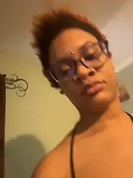 Snapshot of nickytheehawtie chatting on 02.24.26 nickytheehawtie online show from 02.24.26