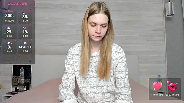 Snapshot of molly_hunt_ chatting on 01.29.25 molly hunt online show from 01.29.25