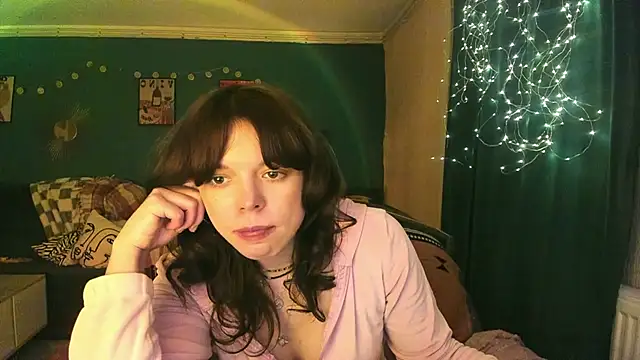 ClancyMorissey online show from 04.12.26