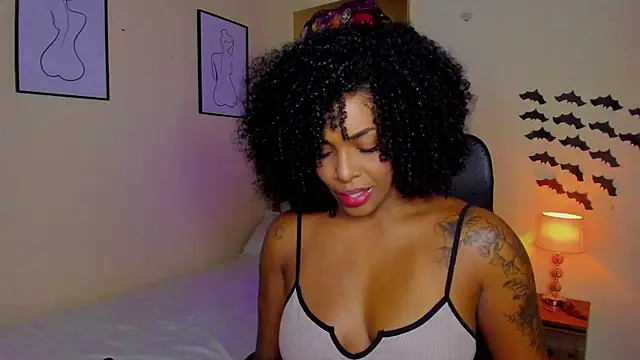 AitanaBrown  online show from 10.30.25