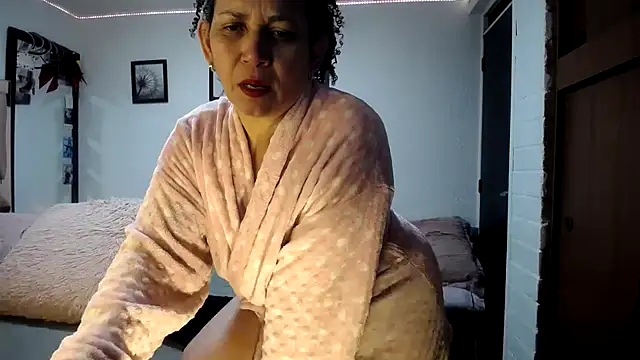 maturehoxx online show from 01.26.25