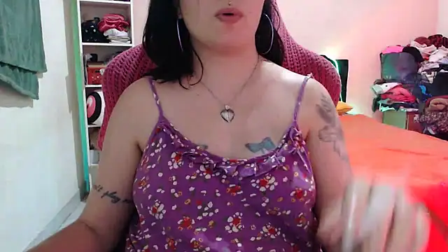 Snapshot of Ta_maravilhosaaa chatting on 12.30.24 Ta maravilhosaaa online show from 12.30.24