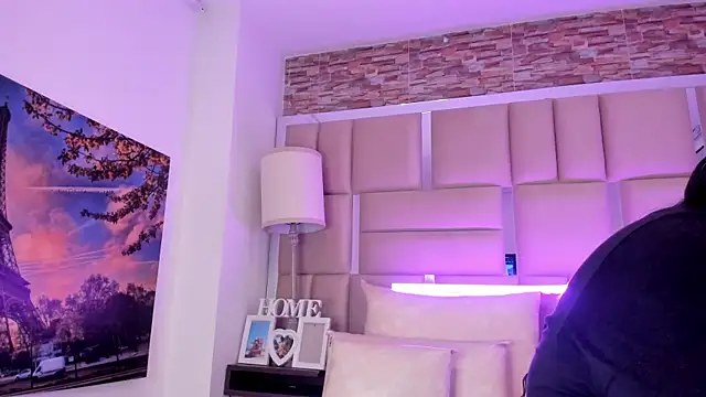 Snapshot of ShaniaBrownn chatting on 02.04.26 ShaniaBrownn online show from 02.04.26