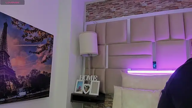 Snapshot of ShaniaBrownn chatting on 02.10.26 ShaniaBrownn online show from 02.10.26