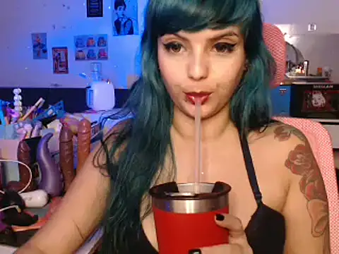 Snapshot of KylieConod chatting on 02.03.25 KylieConod online show from 02.03.25