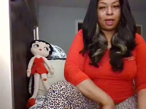 MSweetLindaParks online show from 02.03.25