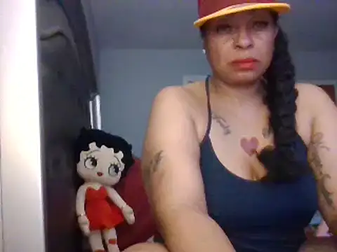 MSweetLindaParks online show from 03.02.25