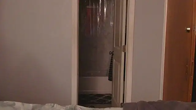 Snapshot of MSweetLindaParks chatting on 11.17.25 MSweetLindaParks online show from 11.17.25