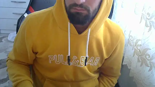 Snapshot of crazybaby5461 chatting on 11.01.25 crazybaby5461 online show from 11.01.25